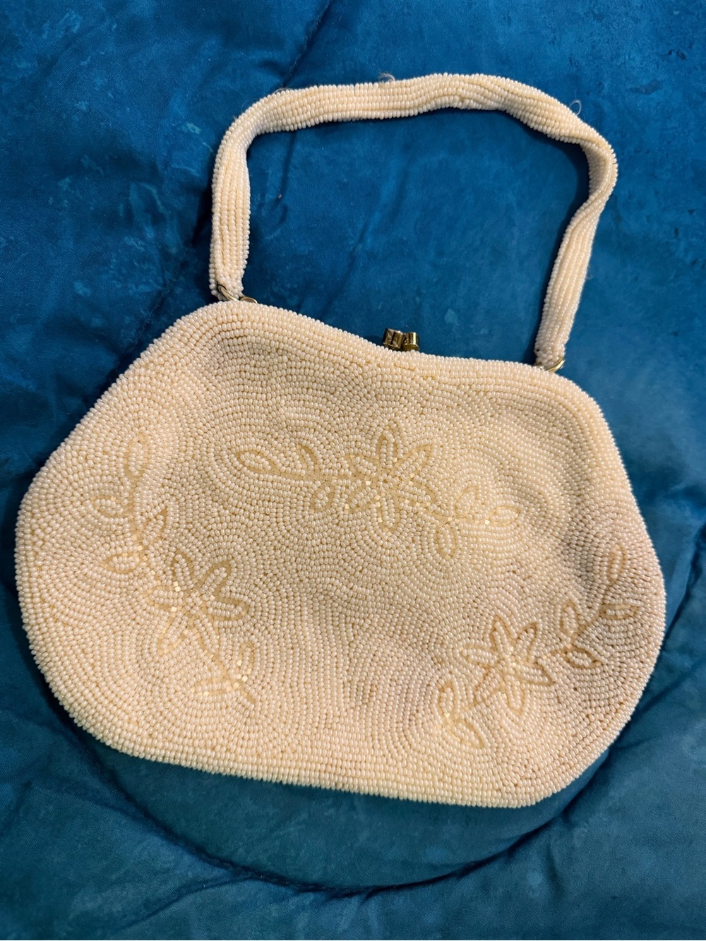 1950s Vintage Elegant Ivory Glass Beaded Handbag - Floral Detail